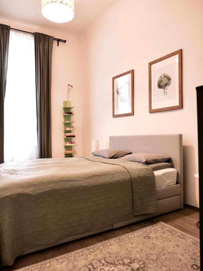 Contemporary City Apartment Vaci Utca Budapeşte Dış mekan fotoğraf